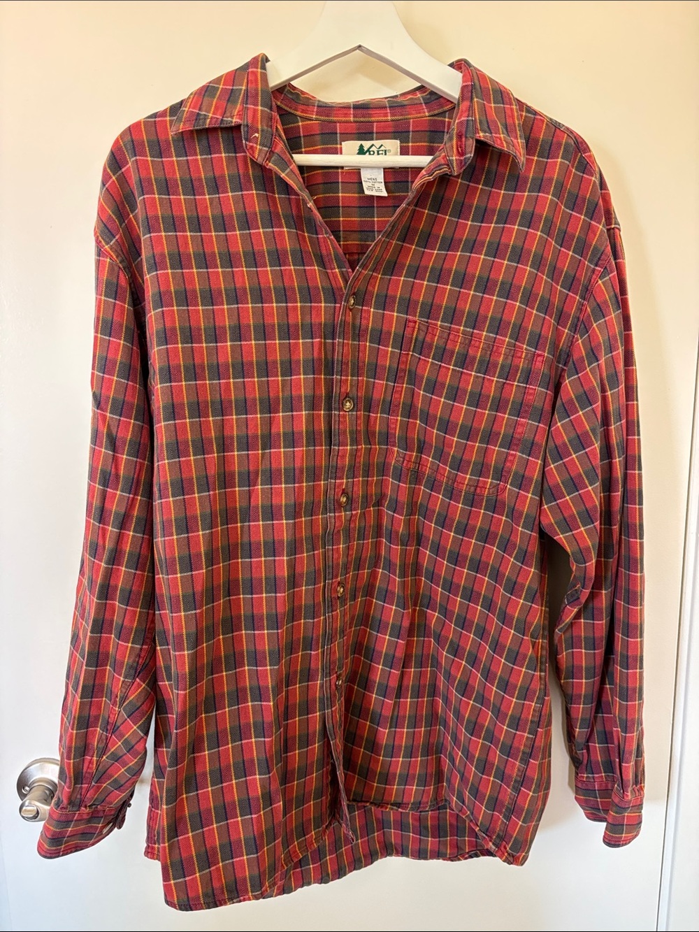Vintage REI Men's Red Plaid Button-Down Shirt 100% Cotton